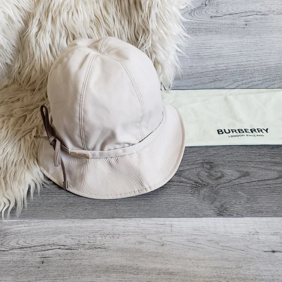 BURBERRY - hat - Picture 5 of 16